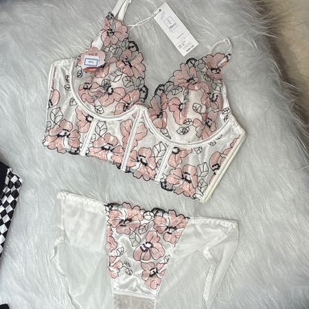 ست کراپ کرست عروس