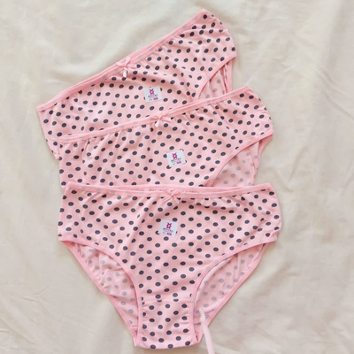 شورت  طرح خال خالی