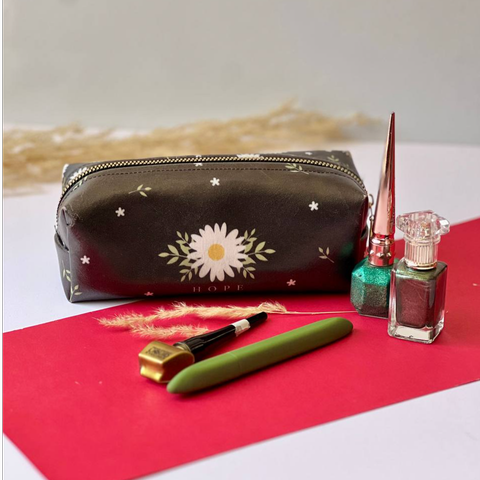 کیف آرایشی کوچک