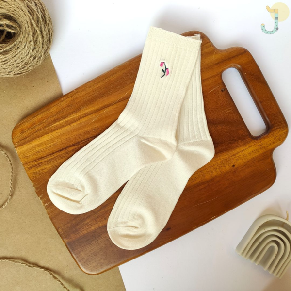 جوراب ساقدار کبریتی زنانه با گلدوزی شکوفه (2) برند وارداتی درجه یک