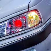 دویل آیز لنز