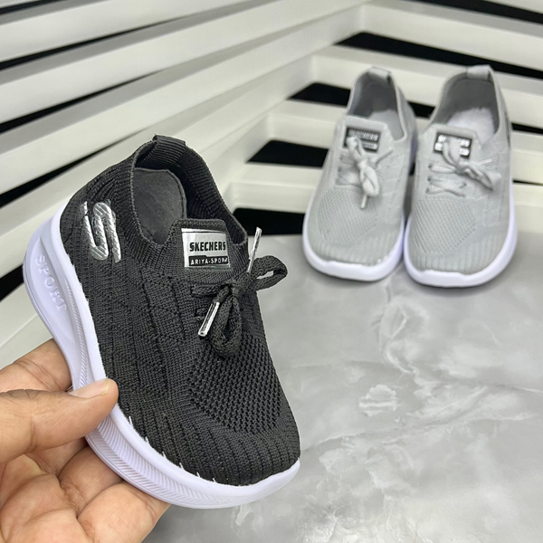 کفش جورابی سایز نقلی کد 1924959