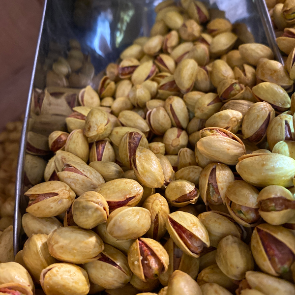 پسته احمد آقایی شور
