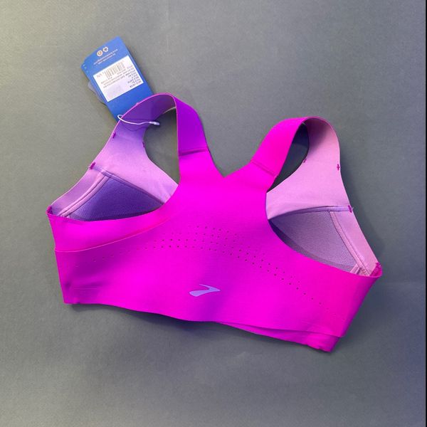 نیمتنه بروکس 1696