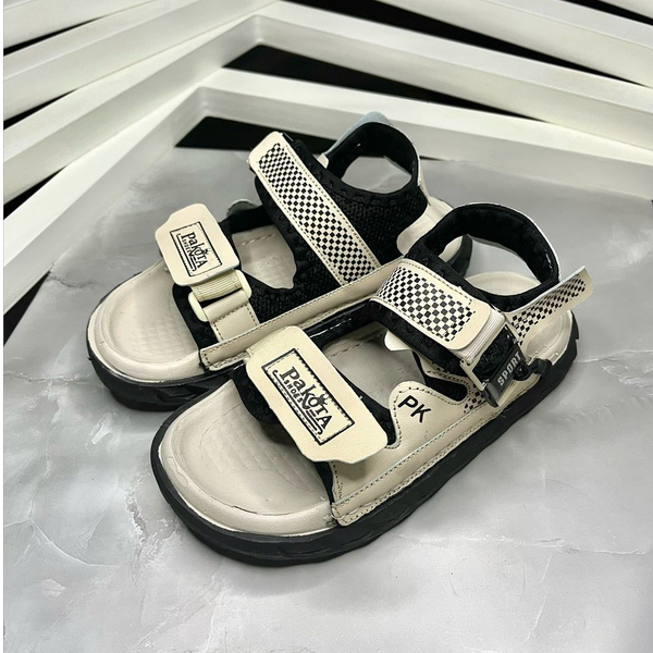 صندل بچه گانه مگنتی مدل pk کد 1735810