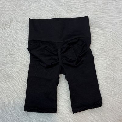 شلوارک باشگاهی گنی پشت چین دار