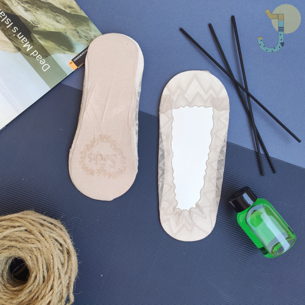 جوراب کالجی زنانه طرح زیگزاگی برند وارداتی