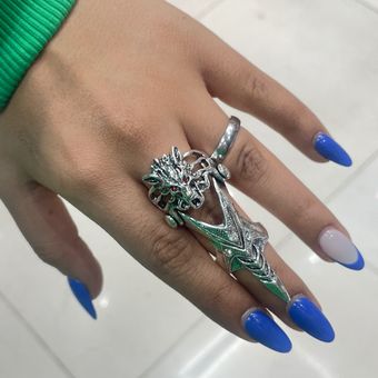 انگشتر مفصلی طرح گرگ نگین دار