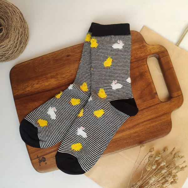 جوراب ساقدار زنانه طرح جوجه و خرگوش برند Chetic Socks