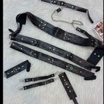 گارتر چرم دستبند دار