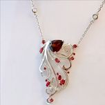 گردنبند آتوسا