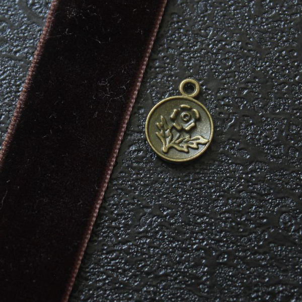 بوکمارک مخمل