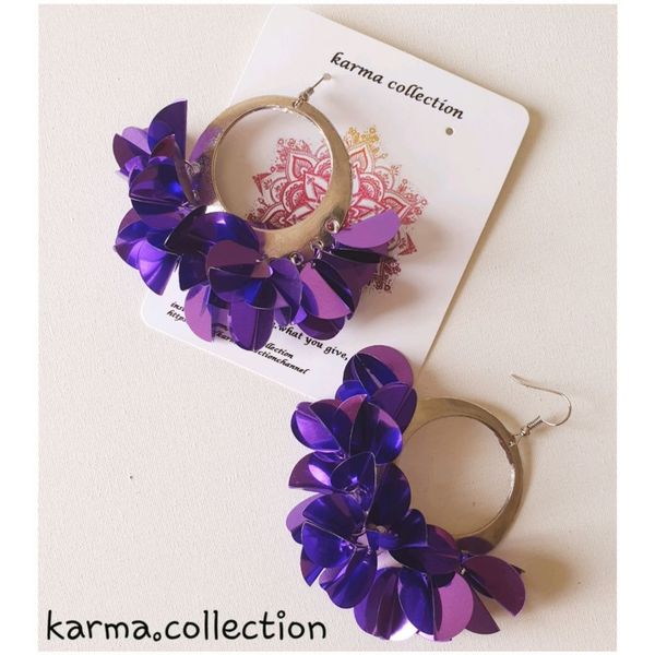 گوشواره بنفش 2