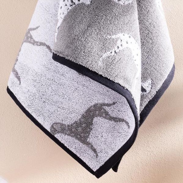 حوله دست و صورت مادام کوکو طرح Dalmatien3
