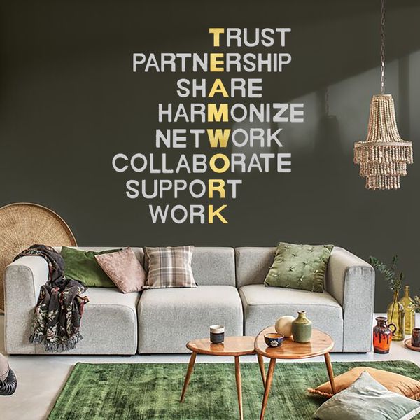 استیکر چوبی آرتافرین طرح "TEAM WORK"
