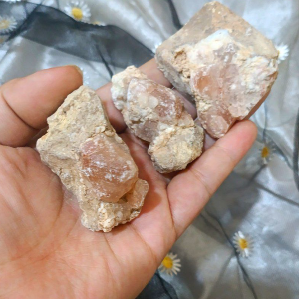 کلسیت صورتی