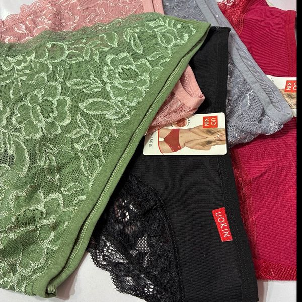 شورت کبریتی نخی پشت گیپور برند Uokin