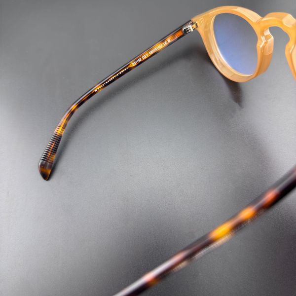 فریم عینک طبی پنتوس آلبرت وگ مدل S31102-C3-1 مناسب برای صورت گرد و بیضی