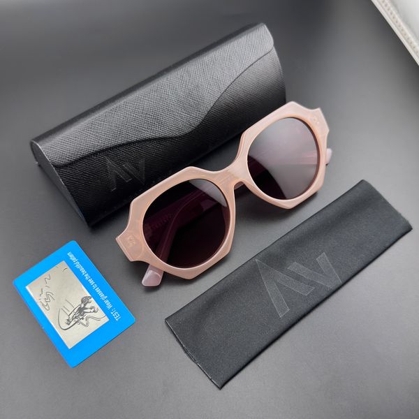 عینک آفتابی چند ضلعی زنانه آلبرت وگ مدل S26106C3 Acetate Avantgarde Visionary