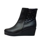 نیم بوت زنانه مدل NGD 452 بیاله رنگ مشکی