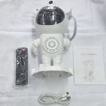 چراغ خواب آدم فضایی