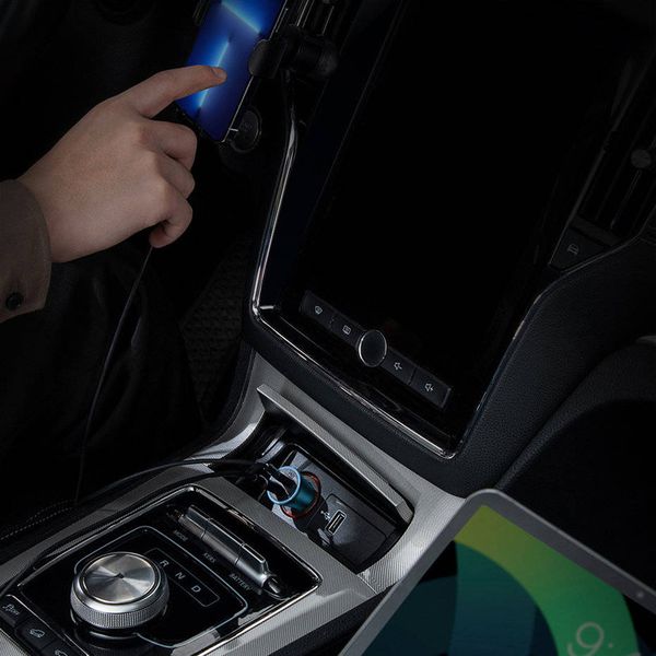 شارژر فندکی باسئوس مدل CGJM000113-60W