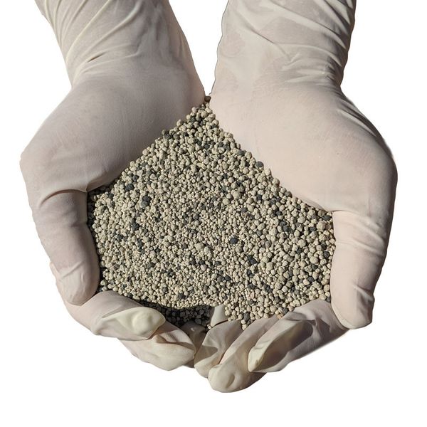 خاک بستر گربه میوکت مدل Carbon Activated Granule وزن 10 کیلو گرم