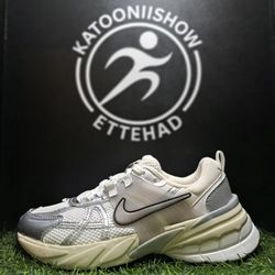 Nike V2k coler4
