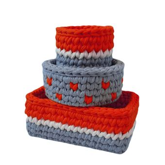 سبد قلاب بافی تریکو مدل سیسمونی کودک کد 06 مجموعه 3 عددی