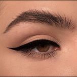 خط چشم ماژیکی کالیستا