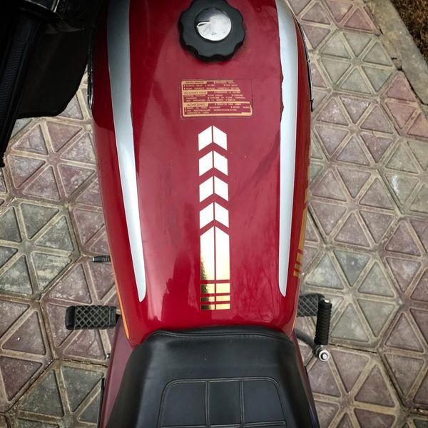 برچسب بدنه موتور مهدیار طرح Arrows کد SM111 T