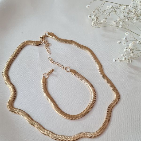 نیم ست زنانه مدل ماری ظریف