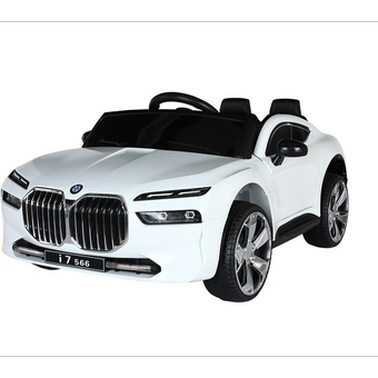 ماشین شارژی بی ام و (BMW i7)