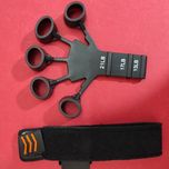 تقویت کننده مچ و ساعد