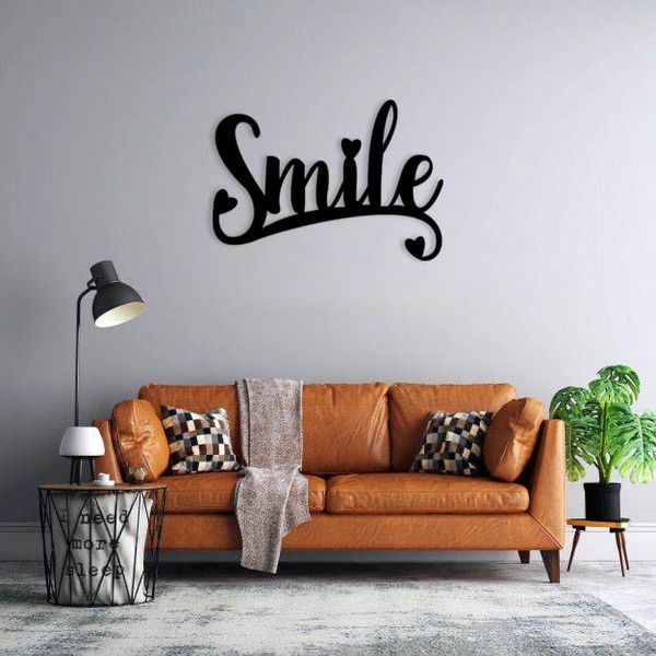 استیکر دیواری طرح smile