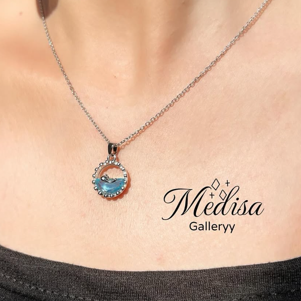 گردنبند وال و دریا