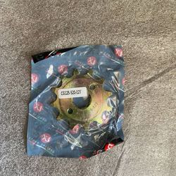 دنده زنجیر جلو هندا 520 دندانه