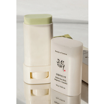 ضد آفتاب استیکی SPF50 بیوتی آف جوسان | 18 گرم