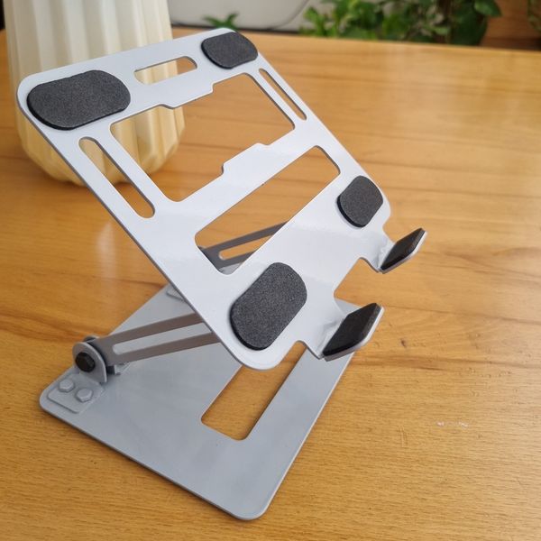 پایه نگهدارنده تبلت مدل B04