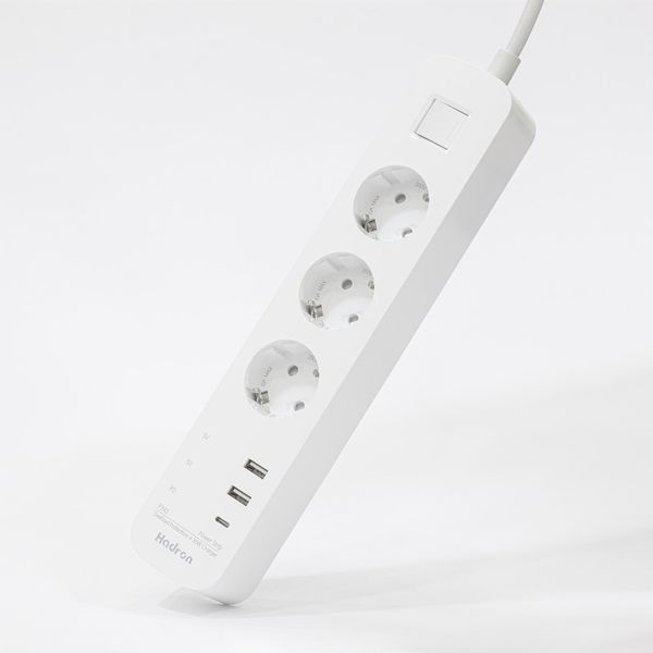 چند راهی و محافظ برق 1.8 متری هادرون مدل Hadron P343 با گارانتی شرکتی