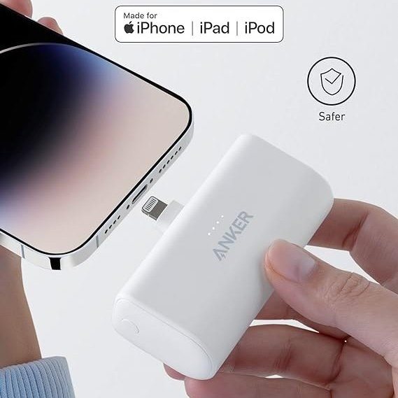 پاوربانک انکر 5000 میلی‌آمپری 12W مدل Anker 621 Power Bank Built-In Lightning Connector A1645