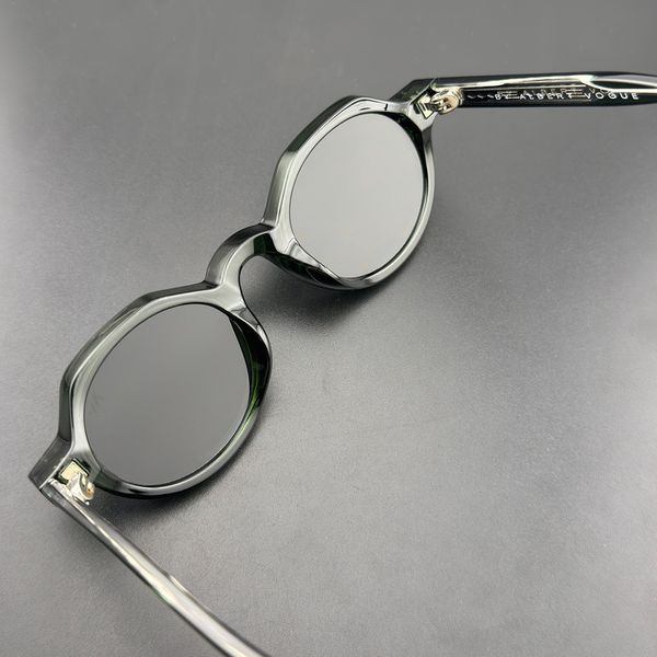 عینک آفتابی فرم خاص آلبرت وگ مدل SZ8207 Forest Obsidian