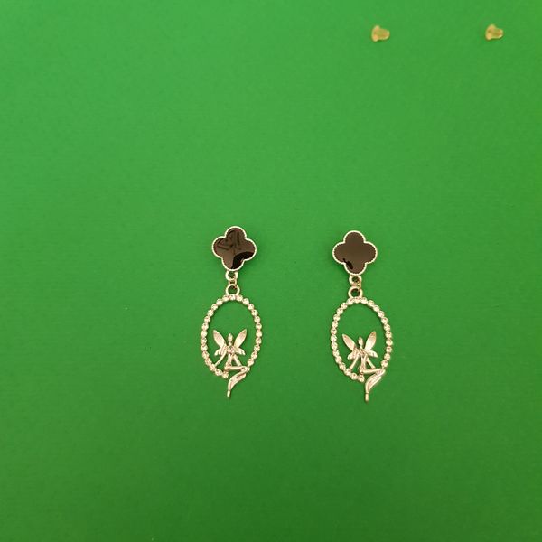 گوشواره زنانه مدل فرشته