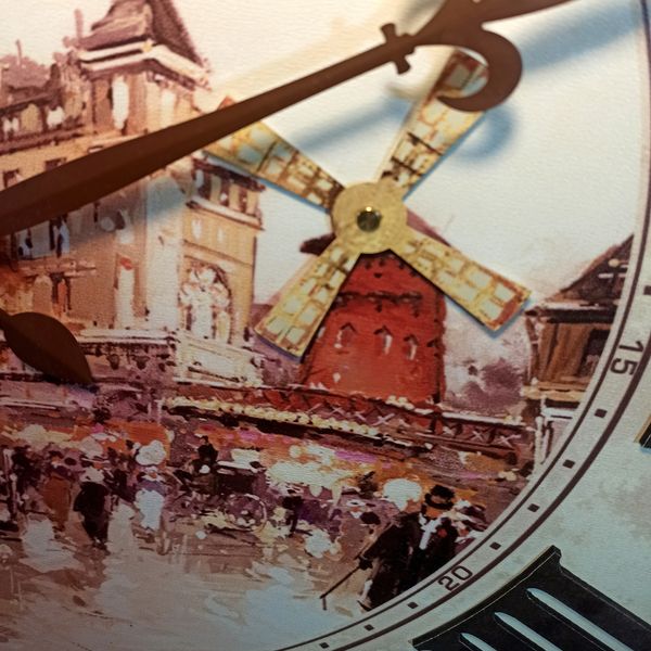 ساعت دیواری شوبرت مدل 6779*528