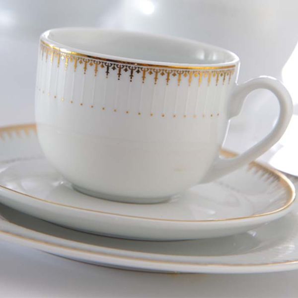 سرویس غذاخوری 102 پارچه چینی زرین ایران سری ایتالیا اف مدل سپیدار درجه یک