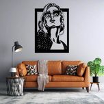 استیکر دیواری طرح زن با عینک