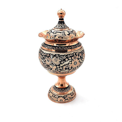 شکلات خوری پایه دار دور چین مسی نقره کوب الماس تراش