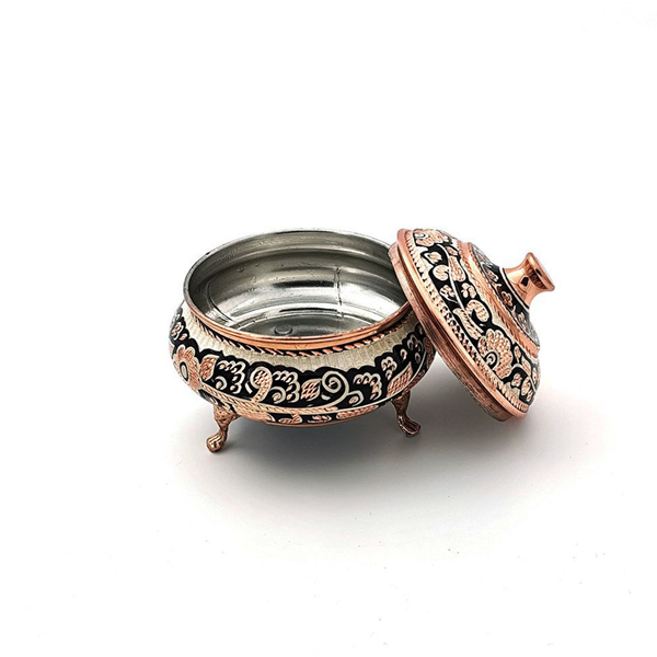 قندان سه پایه