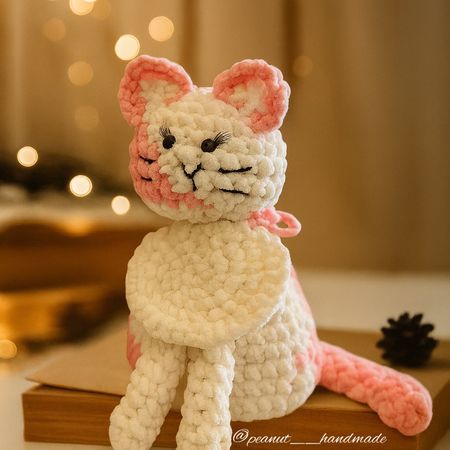 عروسک بافتنی لی لی