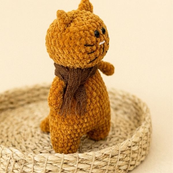 عروسک بافتنی موسیسو گربه باوقار